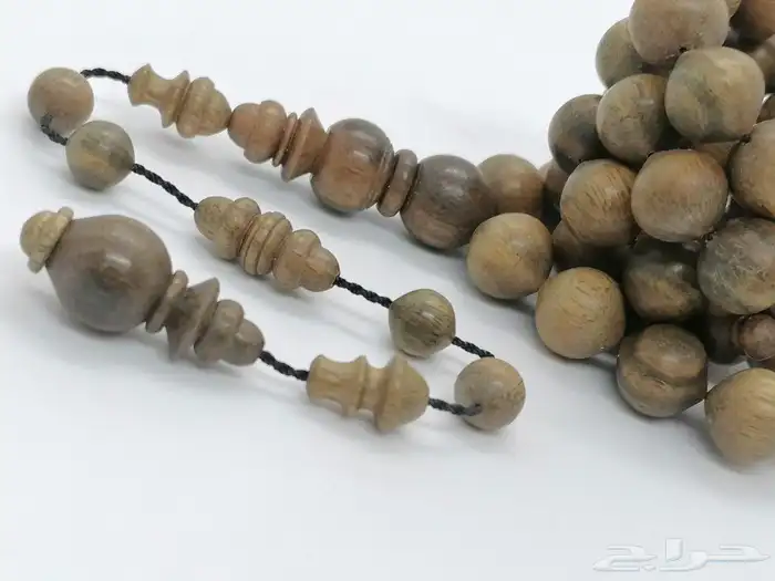 كاست أمريكي شفاف مع مجموعة اخشاب من النوادر 16