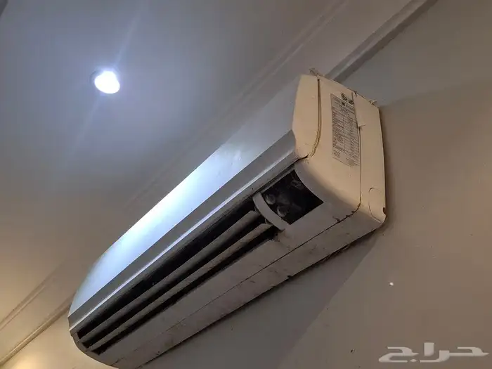 مكيف سبلت. مستعمل نظيف 18 وحده بدون ريموت بارد 0