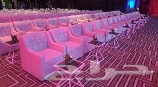 تاجير كنب مفرد كنب ثلاثي طاولات بوفيه طاوره قزاز كراسي شفاف 7