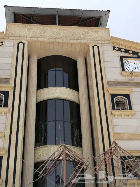 معلم حجر ورحام تور د تر  ب منطق  عس ر 12