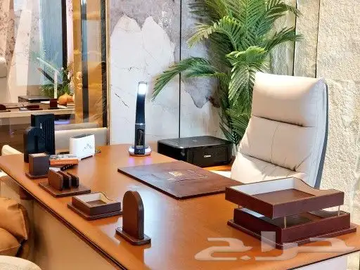 مكتب جاهز للإيجار في العليا طريق الملك فهد 10