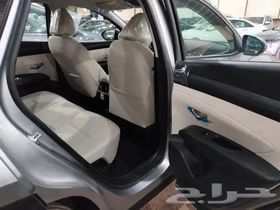 هيونداي توسان 2025 سمارت 4