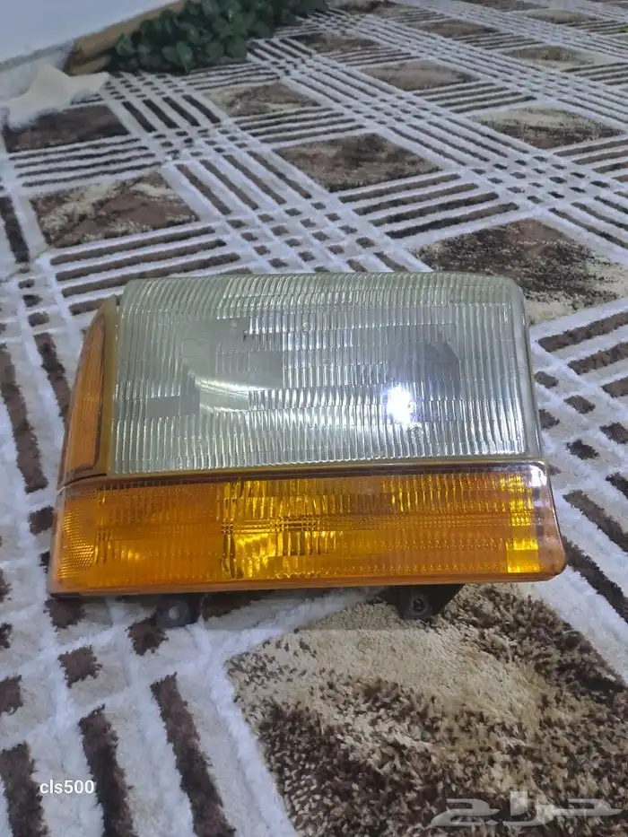 شمعات فورد اكسكيرجن 2000 وكاله مافيهااي كسر للبيع 2