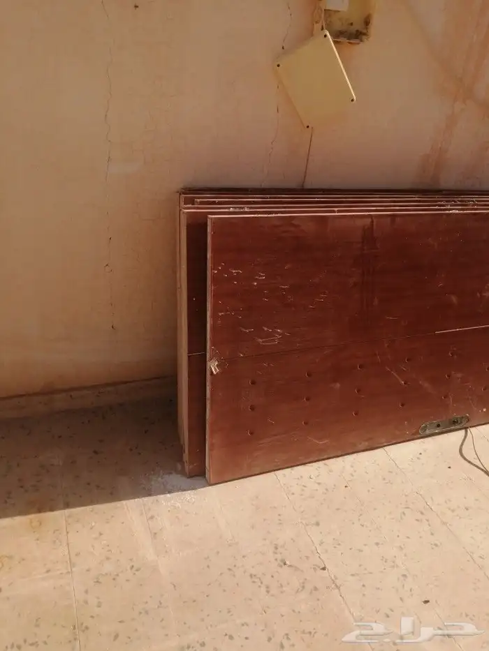 ابواب خشب تلبيس مستخدمة بدون كشف باب شقة خشب بدون كشف 1