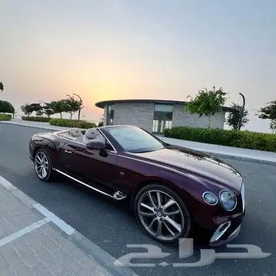 بنتلي كونتيننتال كشف 2022 للايجار في دبي 0