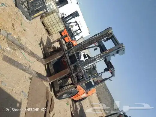 للإيجار جميع النواع الرافعات الشوكيه والروافع التلسكوبيه جي 9