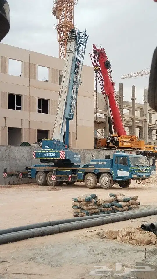 للإيجار جميع النواع الرافعات الشوكيه والروافع التلسكوبيه جي 6
