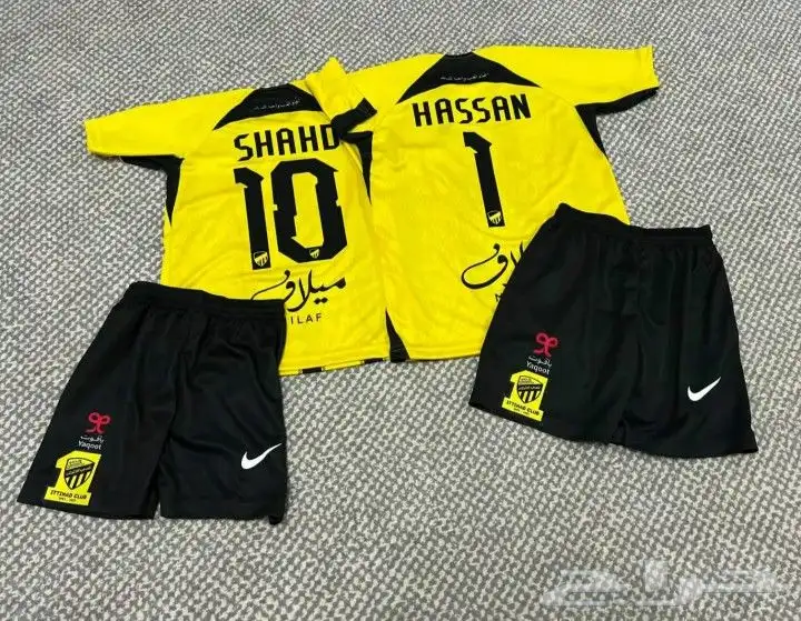 اطقم وتيشرت نادي الاتحاد 20.25خامه ممتاز وطباعه اسم حسب طلبك 0