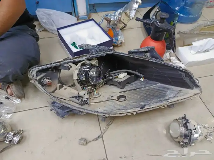 شمعات تفصيل قزاز الاسطبات اناره عدسات زنون لمبات ليدات 22