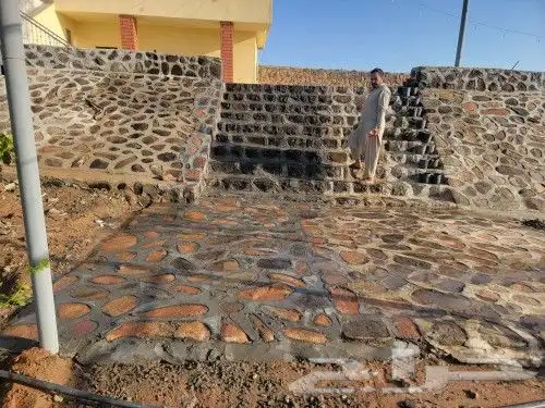 تلبيسات بالحجر الطبيعي وممرات وحجر نهري وابراج بالحجر الطبيع 4