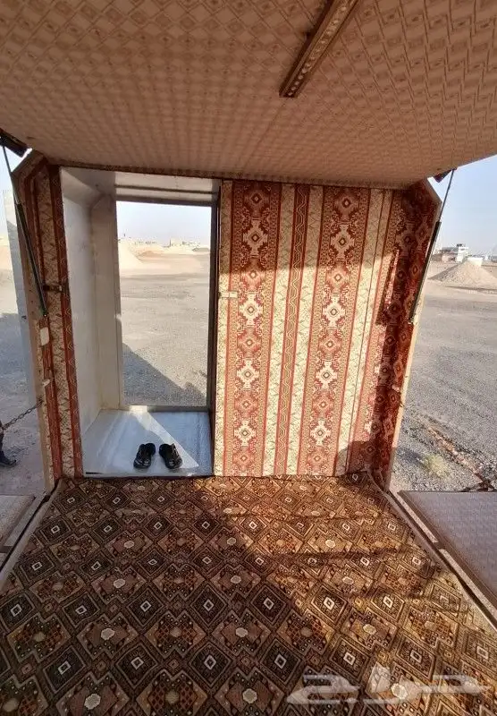 كرفان الرحلات السنيدي شبه جديد 1