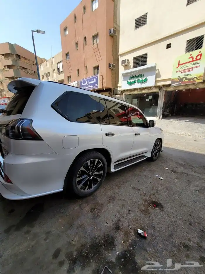 ترهيم لكزس بلاك اديشن 2021 9