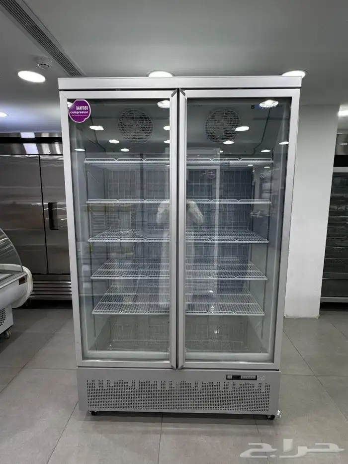 فريزر بانكول 2 باب زجاج 126 2