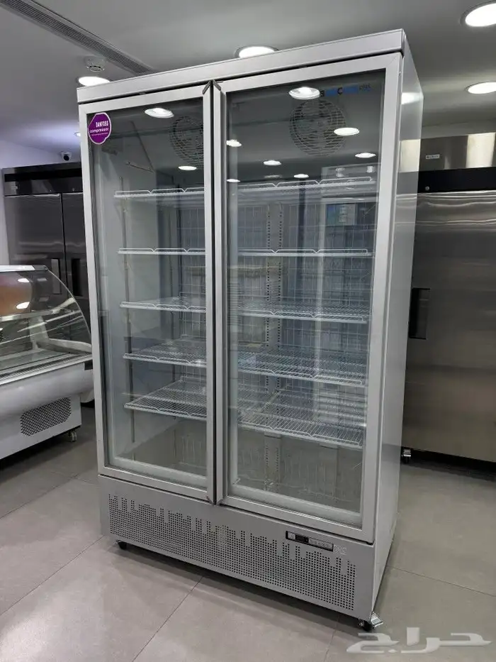 فريزر بانكول 2 باب زجاج 126 8