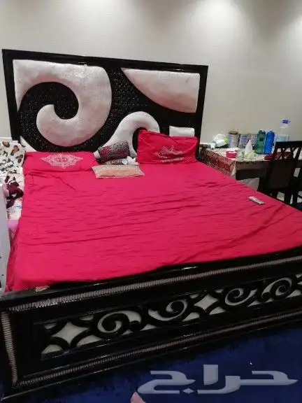 complete bed set 0