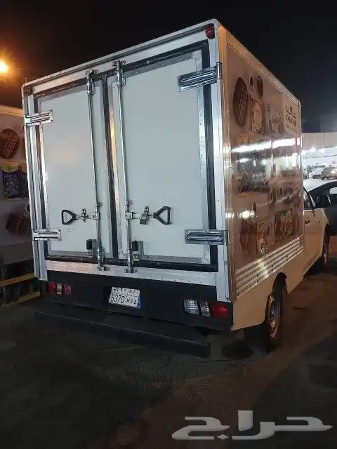 للايجار ايسوزو و فانات بضائع مبرد 19