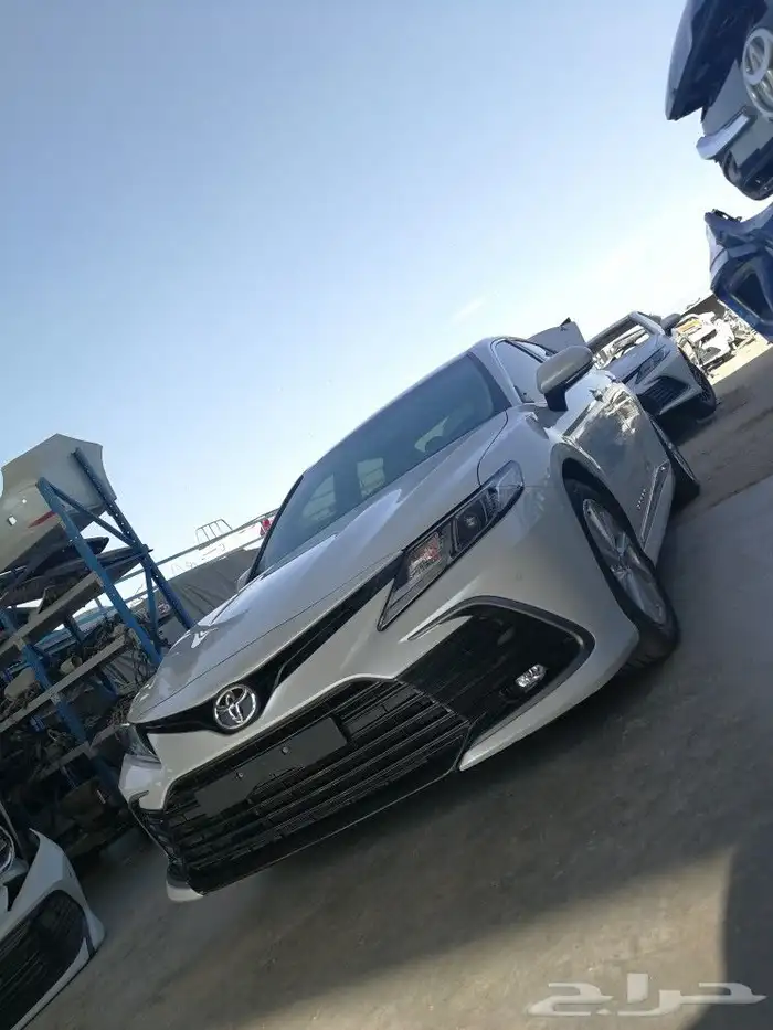 كامري 2023 GLE X تشليح - قطع غيار 6