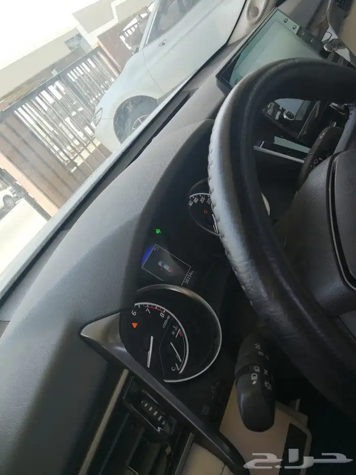 كامري 2023 GLE X تشليح - قطع غيار 5