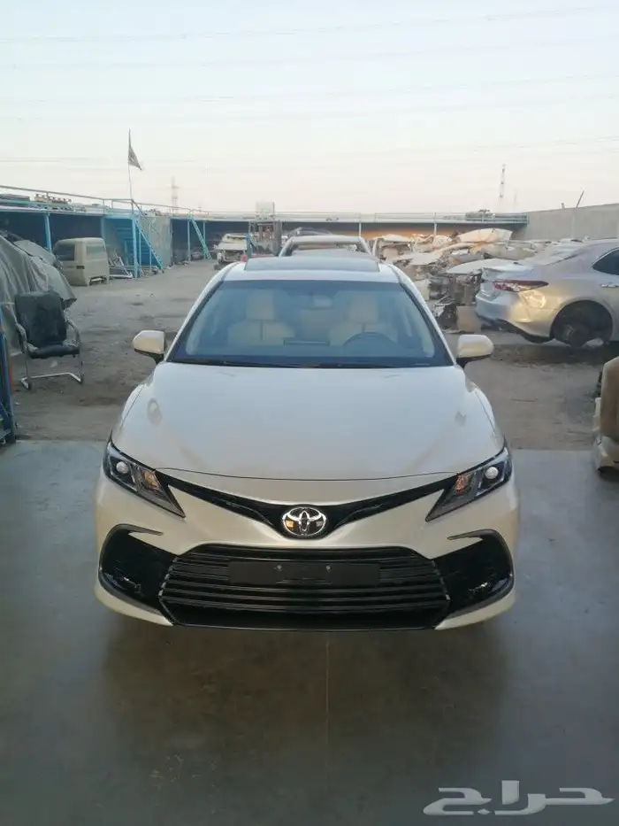 كامري 2023 GLE X تشليح - قطع غيار 1