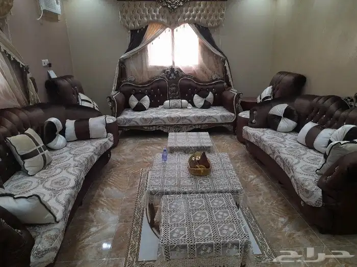 كنب مجلس للبيع. جوال 0