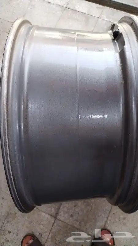 جوجد لدينا جنوط مرسديس مقاس 20اصلي وكالة نضيفه مره شبه جديد 1