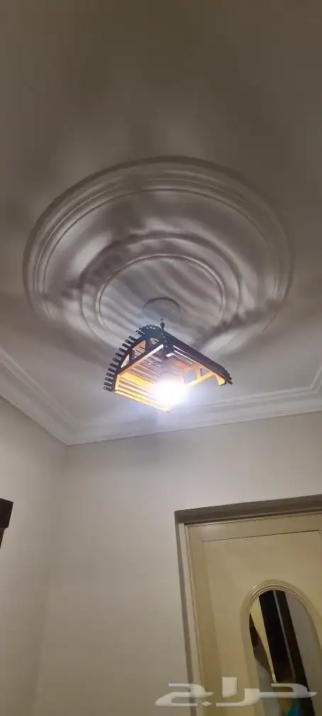 ثريات عدد 3 حبات للبيع المستعجل 1