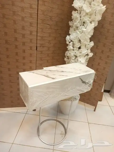 تفصيل مرايات معى رف للمداخل وغرف النوم 5