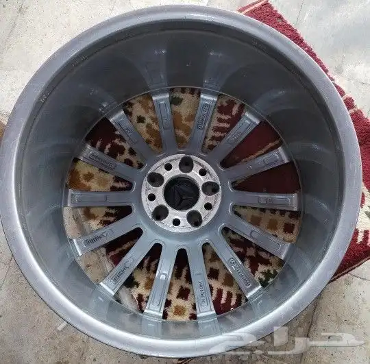 جوجد لدينا جنوط مرسديس مقاس 20اصلي وكالة نضيفه مره شبه جديد 8