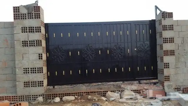 الألمنيوم والحديد والخشب والجبس بورد 3