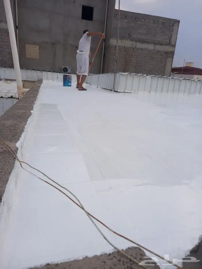 عازل سطوح مائي لتسرب الأمطار 1