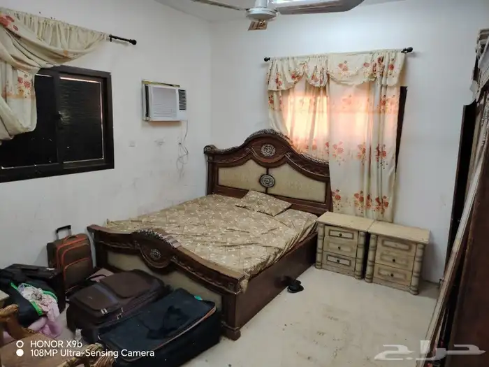 عفش بيت مستعمل للبيع غرفة نوم الدولاب عايز بعض المراجعات مجل 4