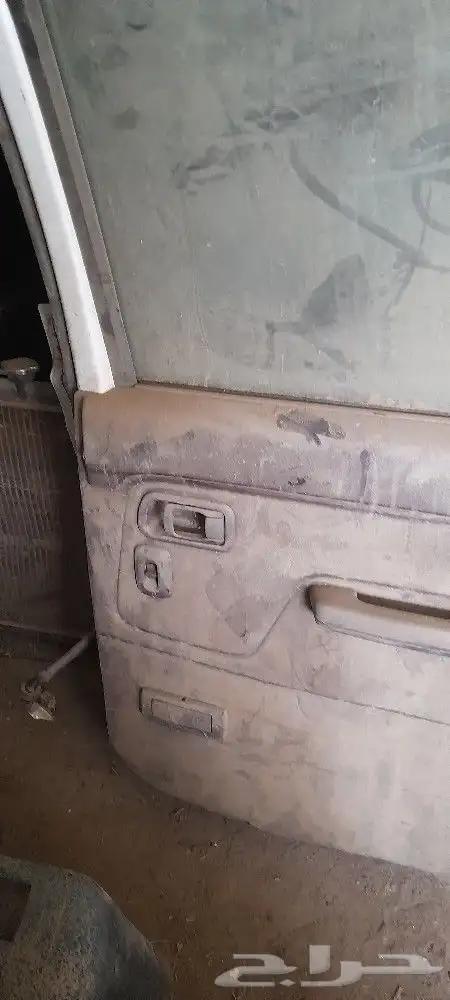 باب داتسون خلفي يمين كامل مع الديكور مديل 2012 5