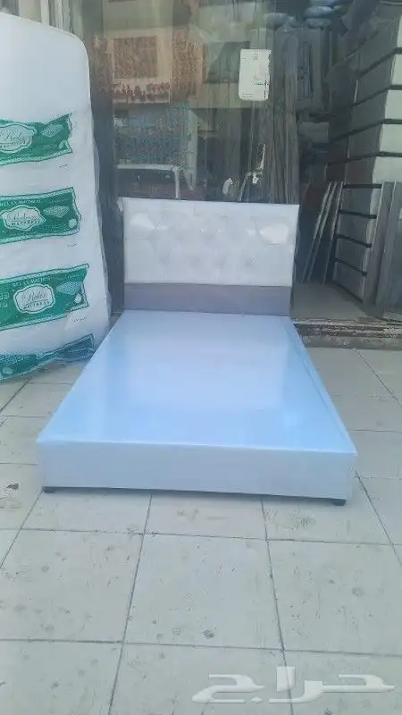 يوجد لدينا جميع انواع الدواليب والبكسات والمراتب والسراير 6