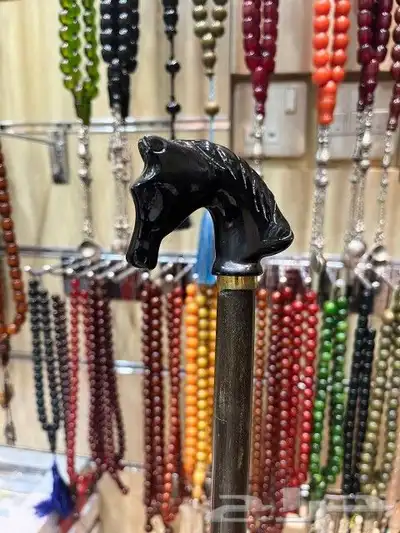 عكاز و سبح ب أسعار متناولة 2