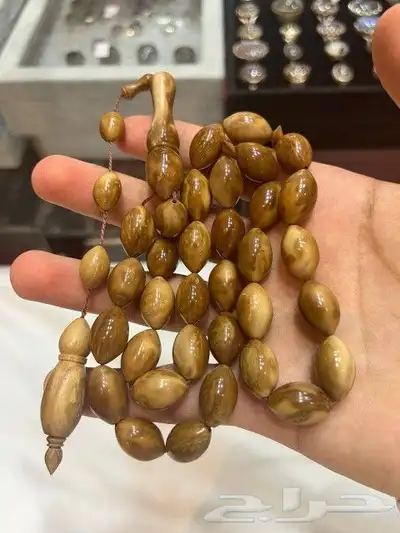 عكاز و سبح ب أسعار متناولة 4