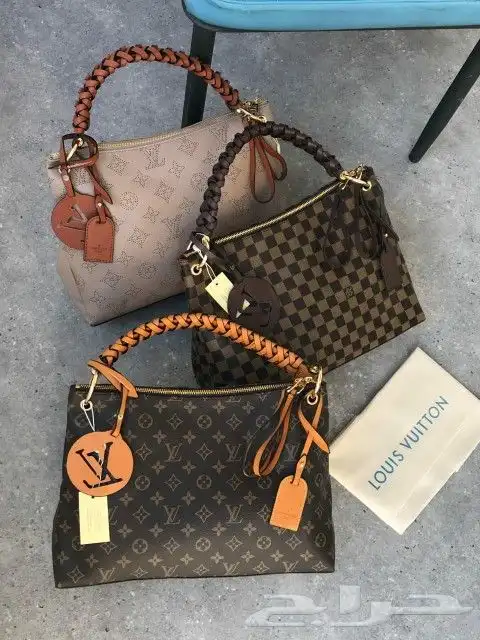 شنط نسائية ماركات عالميه شهيره جمله وتجزئه 19