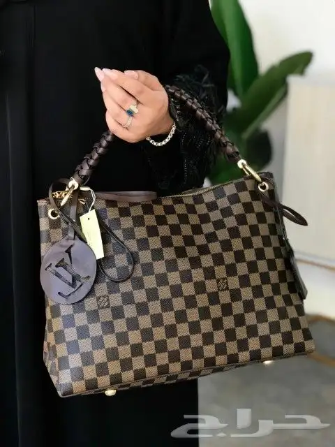 شنط نسائية ماركات عالميه شهيره جمله وتجزئه 12