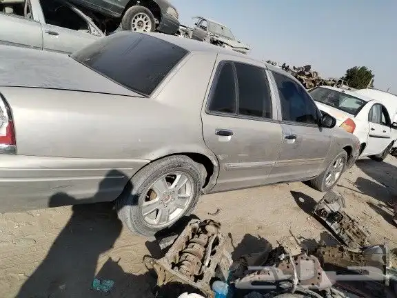 تشليح فكتوريا 2011 قطع غيار 1