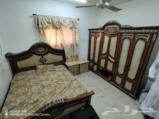 عفش بيت مستعمل للبيع غرفة نوم الدولاب عايز بعض المراجعات مجل 1