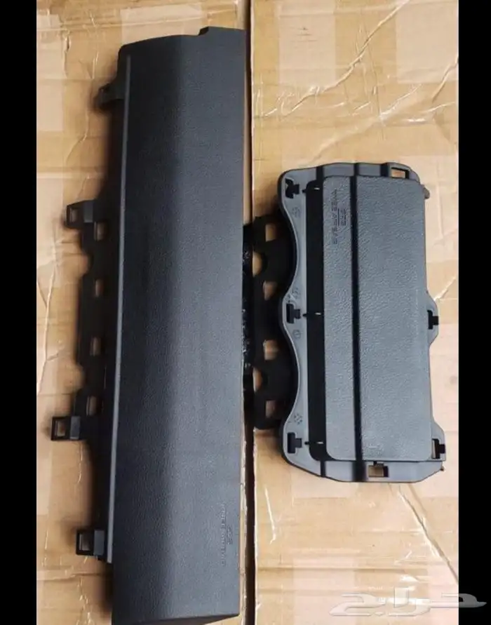 غطاء ارباق طاره و تحت الارجل السايق والراكب لكزس ولاندكروزر 6