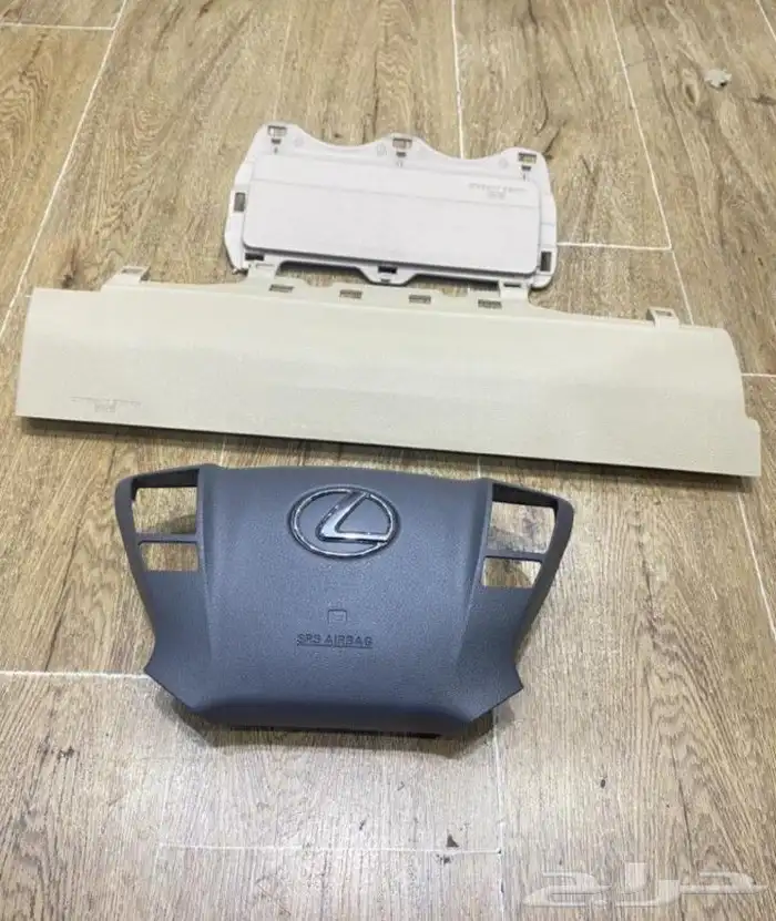 غطاء ارباق طاره و تحت الارجل السايق والراكب لكزس ولاندكروزر 4