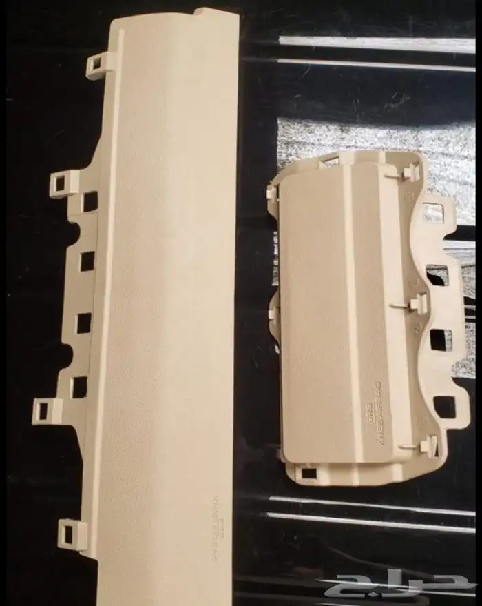 غطاء ارباق طاره و تحت الارجل السايق والراكب لكزس ولاندكروزر 10