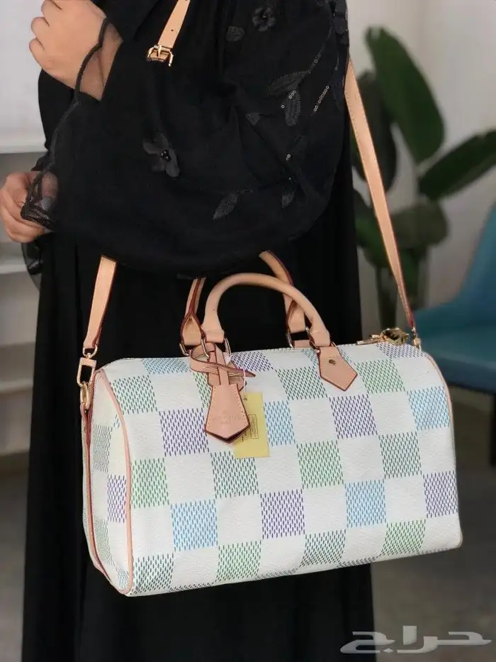 شنط نسائية ماركات عالميه شهيره جمله وتجزئه 6