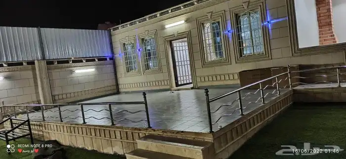 استراحة قسمين مسبح كبار ومسبح صغارألعاب مائيه وملعب صابوني م 26