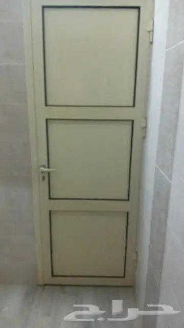 الألمنيوم والحديد والخشب والجبس بورد 1