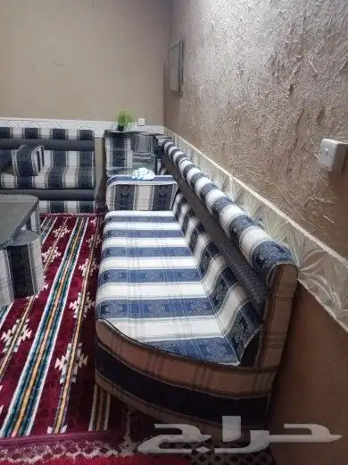 كنب للبيع اسفنج مضغوط 7