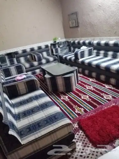 كنب للبيع اسفنج مضغوط 6