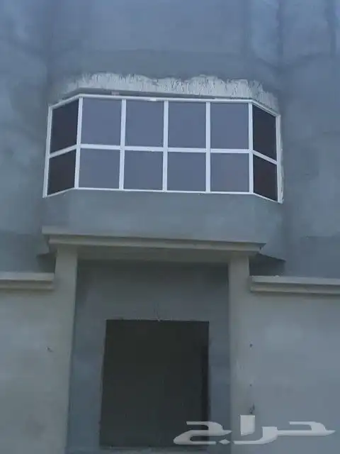 الألمنيوم والحديد والخشب والجبس بورد 4