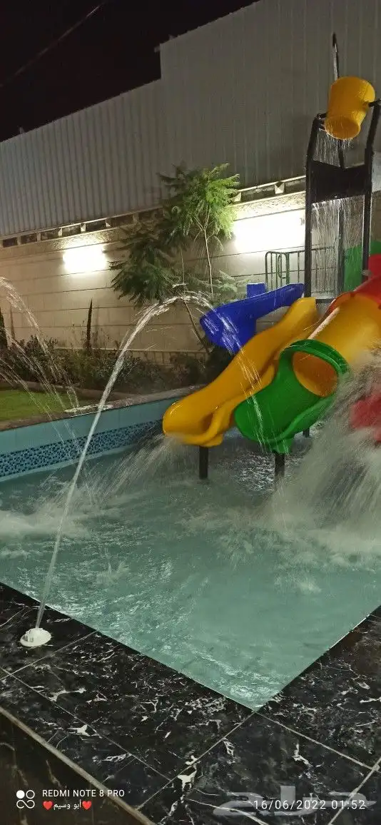 استراحة قسمين مسبح كبار ومسبح صغارألعاب مائيه وملعب صابوني م 3