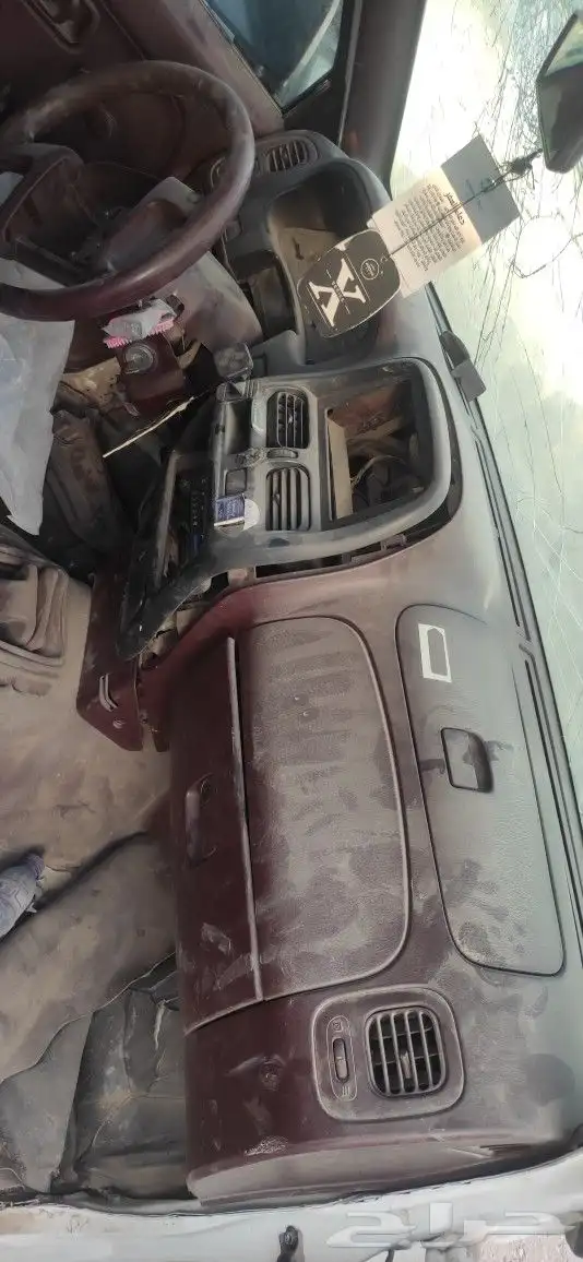 نيسان ددسن 4